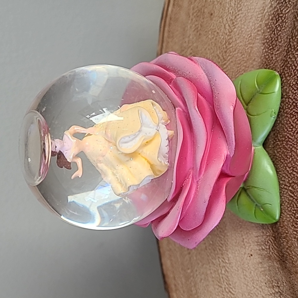 EUC Disney's Belle Beauty and the Beast globe